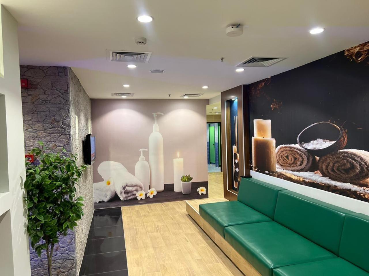 Holiday Villa Hail Ngoại thất bức ảnh