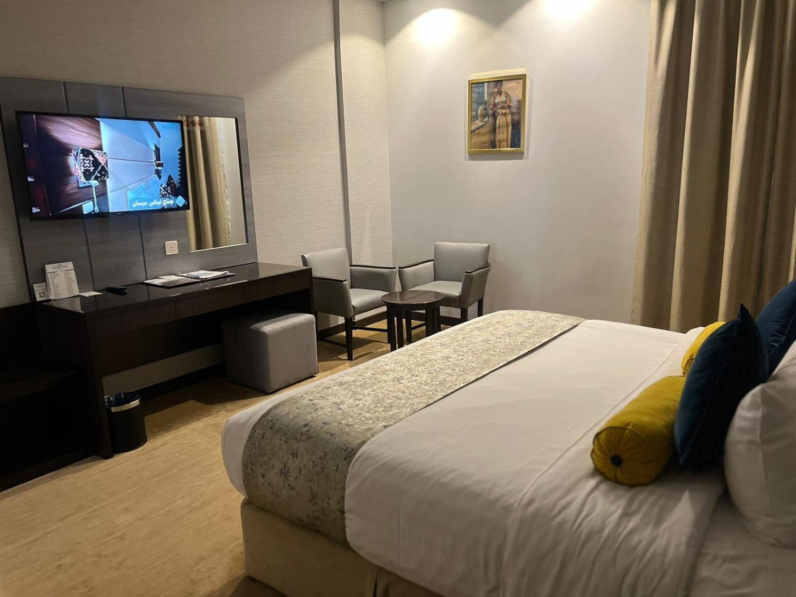 Holiday Villa Hail Ngoại thất bức ảnh