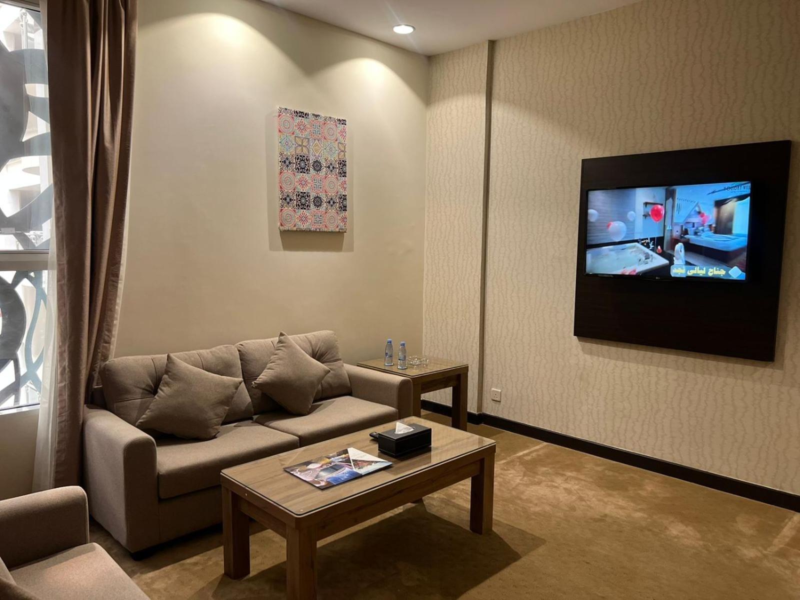 Holiday Villa Hail Ngoại thất bức ảnh