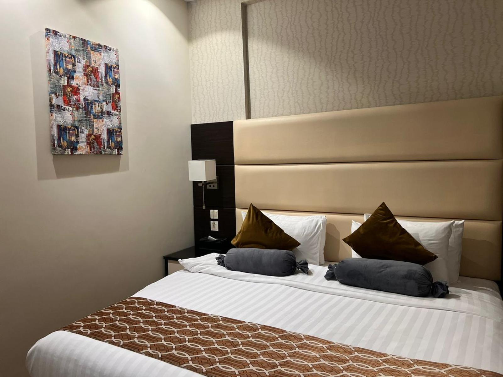 Holiday Villa Hail Ngoại thất bức ảnh
