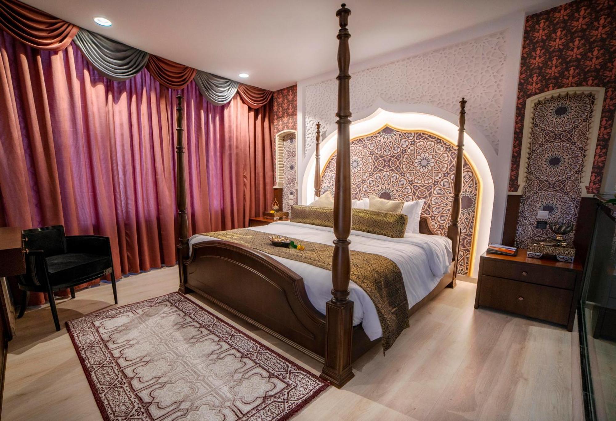Holiday Villa Hail Ngoại thất bức ảnh